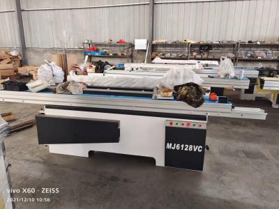 China Cabinet wood board cutting machine Sliding table saw with sliding table length 3800mm for sale