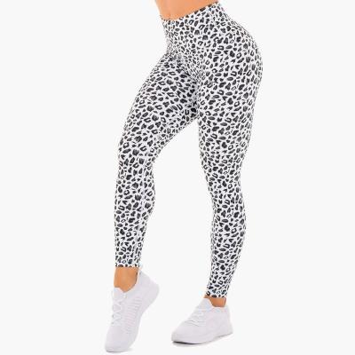 China Hot Selling Leopard Breathable Camouflage Seamless Butt Lift Fitness Women Yoga Gaiters Sports Gym Pants for sale