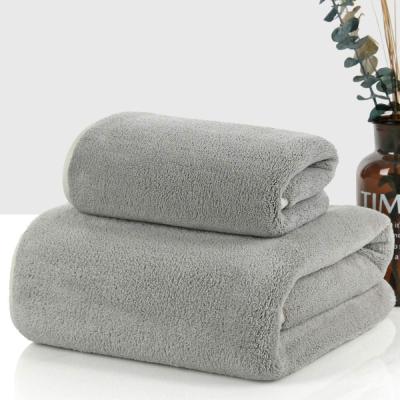 China 70x140cm Sustainable Premium Bath Towel 550gsm 100% High Density Microfiber Coral Fleece Towel for sale