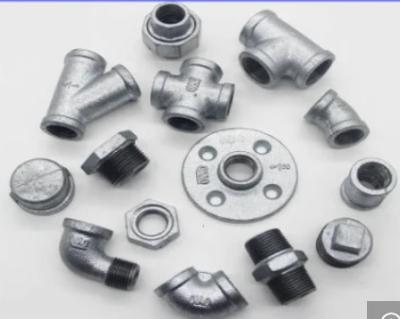 中国 Astm Galvanised Malleable Cast Iron Fittings Pn25 販売のため