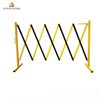 China MAXPAND Steel Temporary Road Folding Crash Barrier for sale