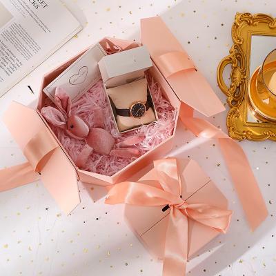 China Recyclable Bow Flower Box Lipstick Perfume Love Box Birthday Gift Box for sale