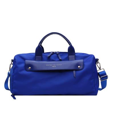 China Fashion Large Capacity Duffle Bag Travel Bag Women Outdoor Recycling Duffel Bag for sale