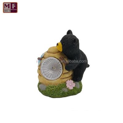 China Garden Decoration Polyresin Black Bear Solar Light Outdoor Garden Decorations for sale