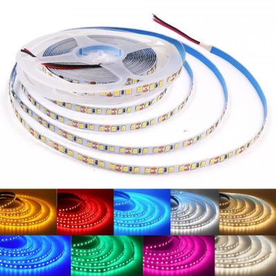 Chine Dimmable RGB 2835 LED Strip Light Multi Scène Longueur Durable 500cm à vendre