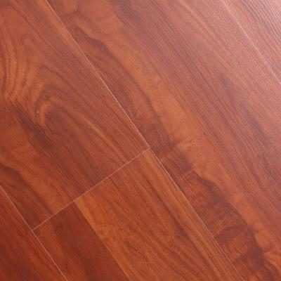 China New Arrival European V-groove Flooring Laminate Wood Class 32 Laminate Flooring 8mm for sale