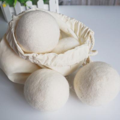 China Cleaning 6 Packs Customize Dryer Laundry Balls Eco-Friendly Reusable Wool Balls New Zealand 100% Wool for sale