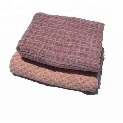 China Compressed Luxury Terry Jacquard Printed Towel 100% Cotton For Gift With High Quality for sale