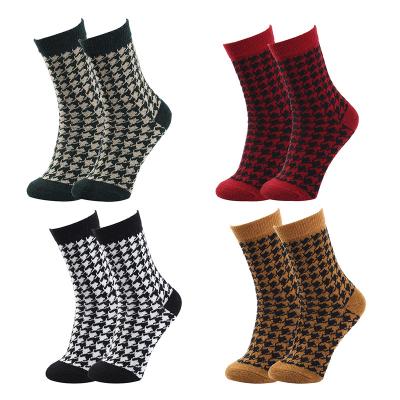 China Winter Ins Cashmere Fleece Wool Houndstooth Breathable Outdoor Socks Women Tube Crew Socks Warm And Thick Casual Fashion Men for sale