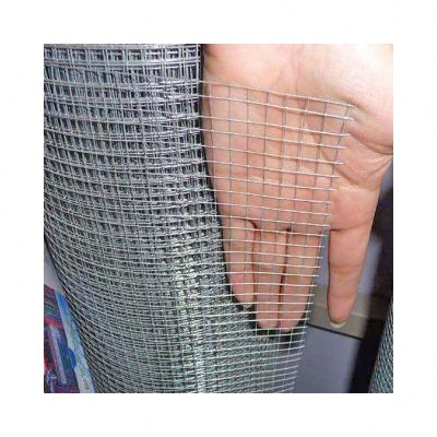 China Low Carbon Steel Wire 17 Gauge PVC Coated Welded Wire Mesh For Rabbit Cage for sale