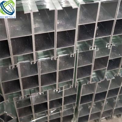 China Structure Pipe Low Carbon Steel Rectangular Pipes And Square Tubes For Construction for sale