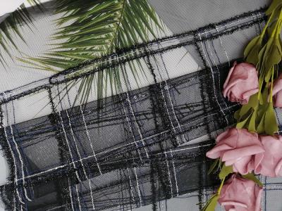 Chine La marine Tulle engrènent 100 yards de polyester de tissu 100% de paillette à vendre