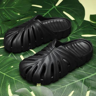 China Custom Made PVC Top Slipper Fashion Factory Trend Logo Slippers Beach Unique PVC Men Slippers for sale