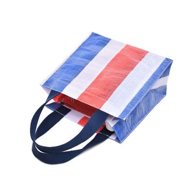 China 100%Recyclable Logo Square Gift Bags Shopping Bag Custom Plastic Non Woven for sale