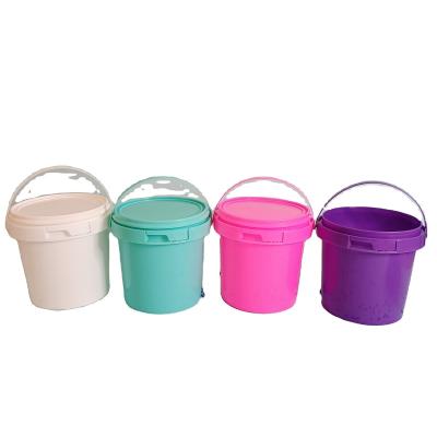 China Package Food Grade Plastic Container White Blue Barrel Drum For Water Chemical for sale