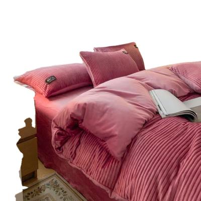 China 2021 anti-static autumn and winter bed new four-piece flannel bedding plus velvet velvet sheet comforter solid warm coral blanket for sale