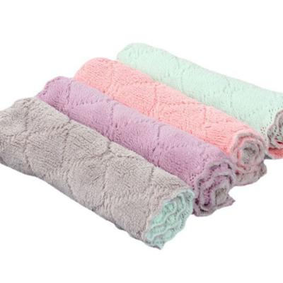 China 2022 Sustainable New Solid Color Checkered Degreasing Water-absorbing Dishwashing Cleaning Cloth Kitchen Household Lazy Towel for sale