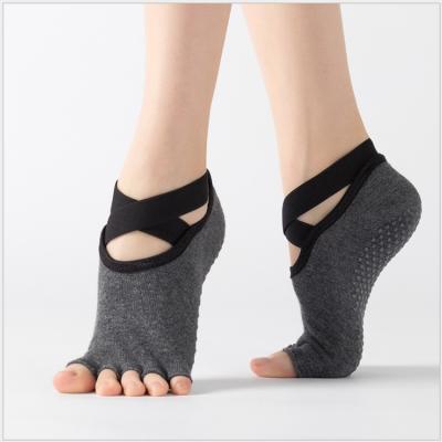 China Breathable Yoga Knocks Five Finger Anti Non To Slip Pilates Sports Socks 5 Toe Anti-Slip Ankle Grip Half Open for sale