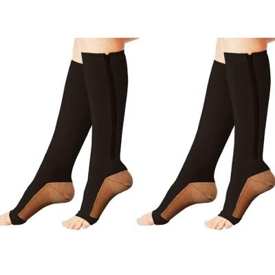 China Antibacterial Graduated Compression 15-20 mmHg Black Copper Compression Socks for sale