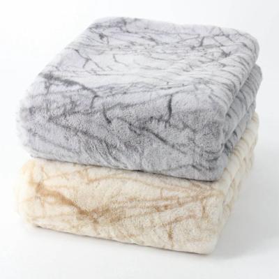 China Anti-bacteria Custom Printed China Super Soft 100% Polyester Rabbit Fur Throw Blanket for sale