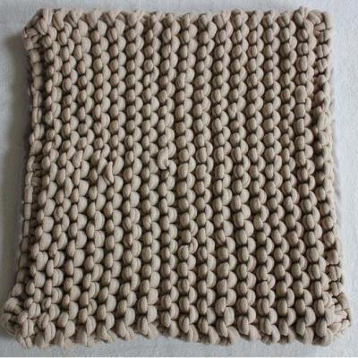 China Cable Anti-Decubitus Chunky Knitted Cushion Handmade With Faux Suede Backing Home Decor for sale