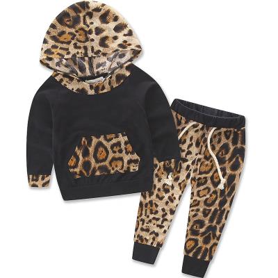 China Casual Leopard Style Baby Clothes Kids Sweatsuit Kids Girl Clothing Hoodie Sets for sale