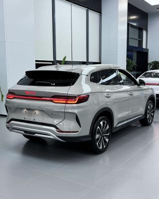 China Song PLUS novo veículo elétrico de energia 2025 EV SUV de 5 portas e 5 lugares à venda