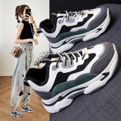 China Fashion Trend Winter Light Weight Comfort Outdoor Walking Thick Sole Casual Shoes Fashion Women White Sneakers for sale