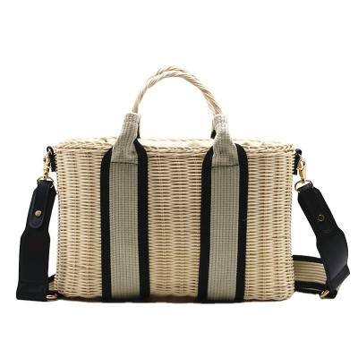 China High Quality Factory Wholesale Straw Rattan Shopping Basket Bag Double Function Beach Woven Bag for sale