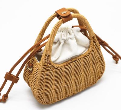 China Handmade Rattan Woven Bag Of Classic Messenger Women's Shoulder Bag High Quality Ladies Summer Bag for sale