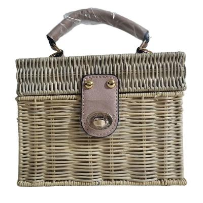 China High Quality Strong and Sturdy Women PE Straw Bale Handle Shoulder Adjustable Rattan Type Bag Beach Bag for sale