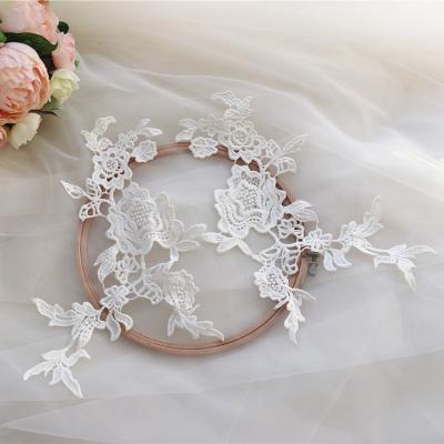 China New Handmade Embroidery Lace Pair Flower Apparel Headwear DIY Water Soluble Decorative Flowers for sale