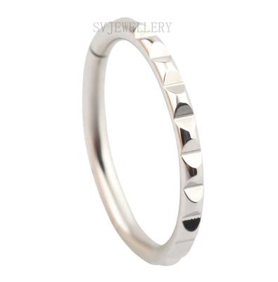 China Romantic Titanium Hinged Segment Ring Fancy Cutting Nose Clicker Ring Body Piercing Jewelry for sale