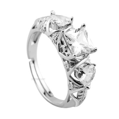 China Trendy Fashion Jewelry Double Hearts CZ Rings Brass Silver Luxury Finger Rings for sale