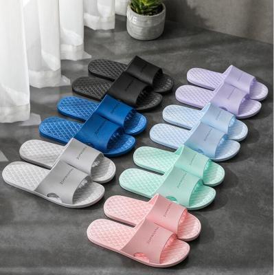 China Wholesale Couples Home Students Fashion Trend Summer Bathing Plastic Slippers for sale