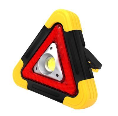 China USB RechargeableLED Traffic Operate Light Solar Auto Lighting System Road Stud Light for sale