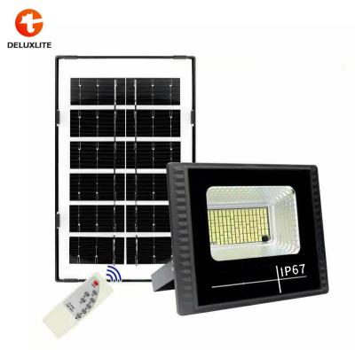 China Solar Powered Sports Stadiums LED Light 40w 60w 100w 200w 300w Outdoor Waterproof Flood Light for sale