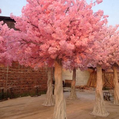 China Eco-friendly Romantic Decoration Large Artificial Flower Sakura Tree Branches Artificial Cherry Trees for sale