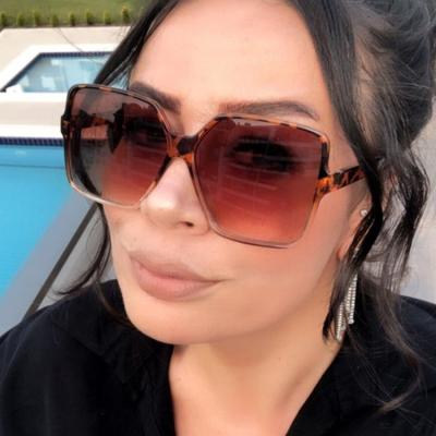 China Big Frame Square Sunglass Environmental Friendly Ladies Trend 2021 Oversized Sun Glass Women Sunglass Famous Seller Branded Sunglasses for sale