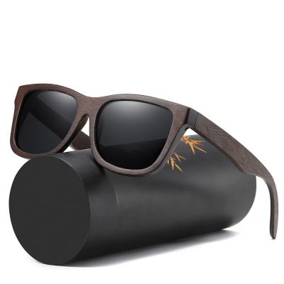 China New Women Logo Wooden Sunglasses Custom Made Uv Sunglasses Fashion Trend New Personality Big Sight CIO Sunglasses Multi-rivet Sunglasses 400 Bamboo Sunglasses CE polarized for sale