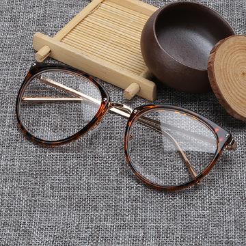 China Fashion Trendy Private Label Glass Designers Anti Blocking Blue Light Glasses Frames Female Monocle Frames For Men for sale