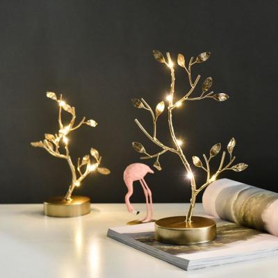 China Wholesale Modern Counter Night Light Nordic Creative Decorative Room Leaf Gold Romantic Desk Lamp for sale