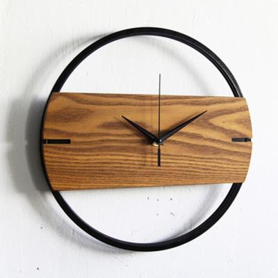 China Antique Style 12 Inch Digital Luxury Unique Wood Wall Clock Light Design Home Decoration for sale