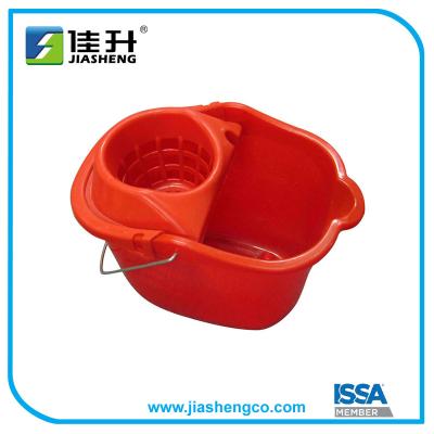 China Sustainable Plastic Multifunctional Squeeze Cleaning Bucket for sale