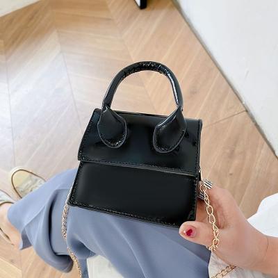 China Fashion Ladies 2021 Luxury Girls Kids Leather Shoulder Purses and Small Woman Mini Cross Body Fashion Handbag for sale