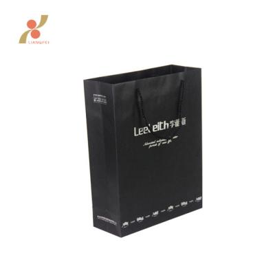 China Recyclable Custom Design Printed White Paper Craft Cardboard Shopping Bag Making Machine for sale