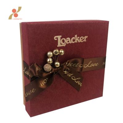 China Luxury Recyclable Custom Wedding Chocolate Wrapping Art Paper Gift Boxes for sale