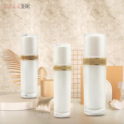 China 30 50 Perfume 100ml Spray Bottles Cosmetic Luxury Acrylic Toner Perfume Sprayer Bottle for sale