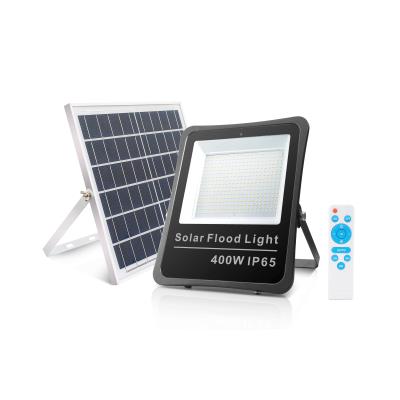 China IP66 Waterproof Aluminum Garden Remote Control 25w Outdoor 40w 60w 100w 200w Led Solar Flood Light for sale