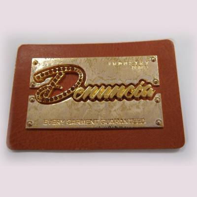 China Viable Custom Embossed Zinc Alloy Badge With Crystal Rhinestone Leather Patches for sale